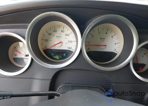 2005 Dodge Magnum Se из США, поврежденный, VIN 2D4FV48V55H680129